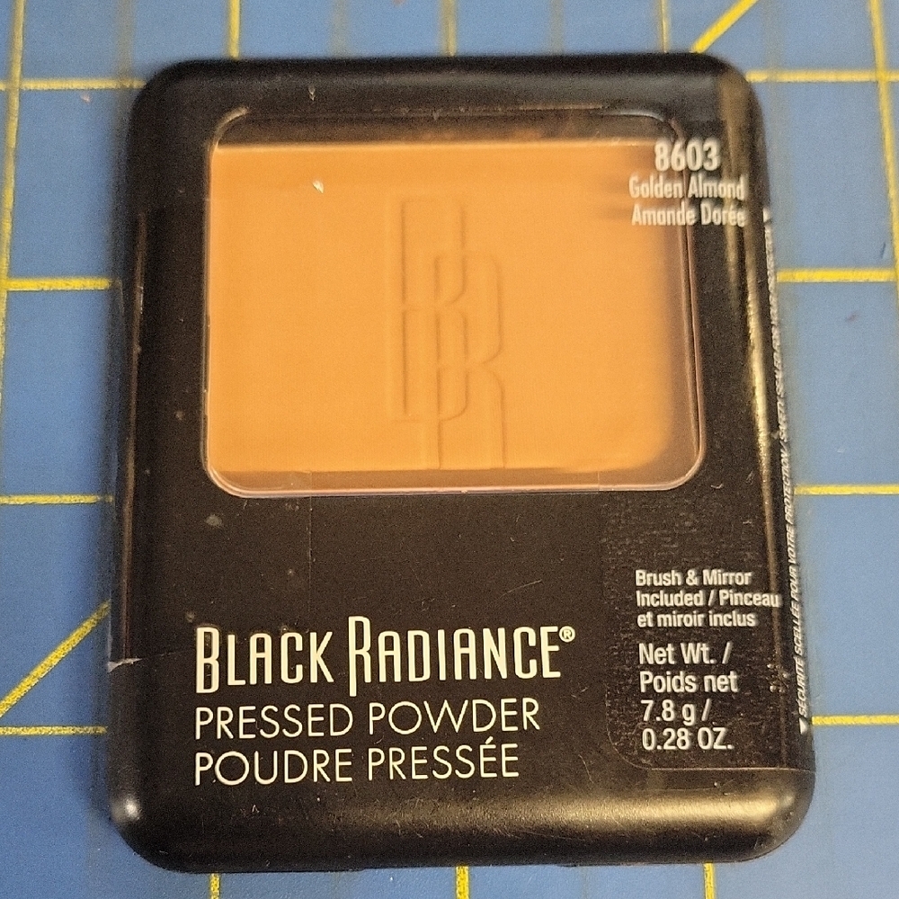 Black Radiance Pressed 7.8g Powder - 8603 Golden Almond New Sealed